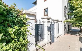 Moderno Apartamento en Centro de Granada